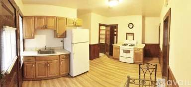 Main picture of 34 Summer St