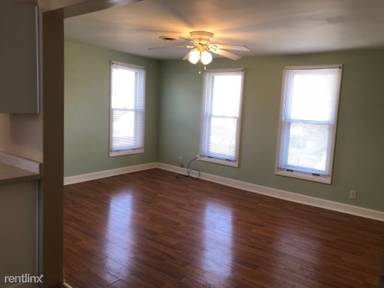 Main picture of 2128 W 2nd St