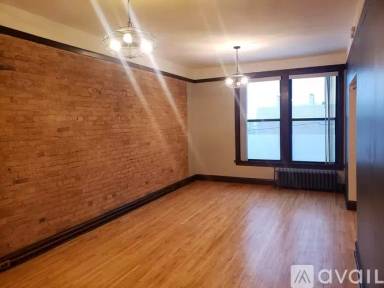 Main picture of 506 1/2 E 4th St