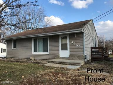 Main picture of 4355 NE 26th St