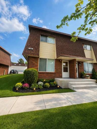 Main picture of 3424 S 575 W