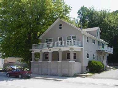 Main picture of 315 Main St