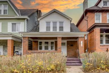 Main picture of 106 Secane St