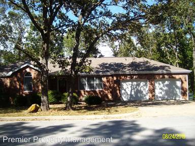 Main picture of 303 E Christy Dr