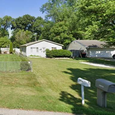 Main picture of 21627 Negaunee St