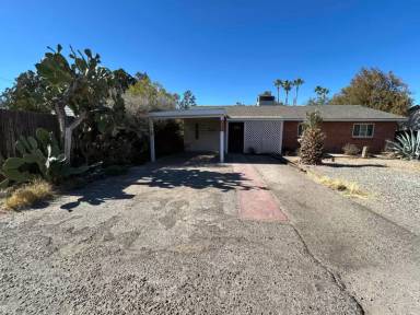 Main picture of 3607 N Tyndall Ave