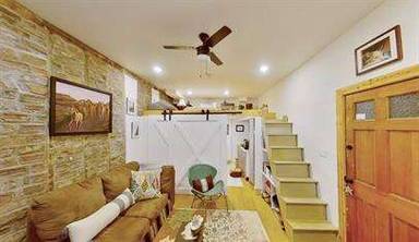 Main picture of 441 Bainbridge St