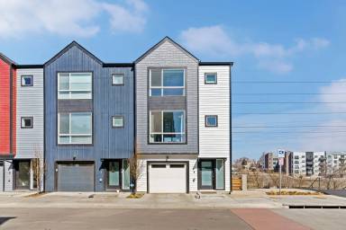 Main picture of 5517 W 11th Pl