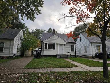 Main picture of 19400 Kingsville St