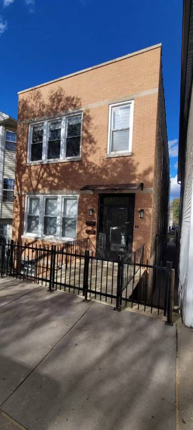 Main picture of 1748 W 21st Pl