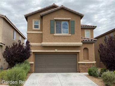 Main picture of 492 Stonegate Meadow Ave