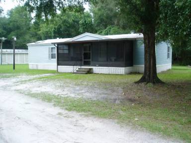 Main picture of 202 Green Ln