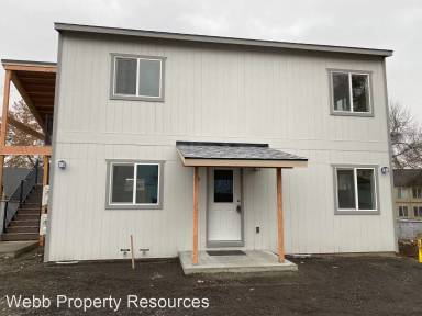 Main picture of 127 NW 12th St