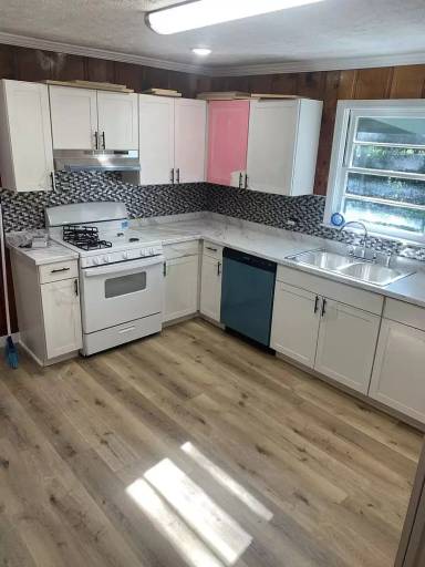 Main picture of 307 Lindbergh Blvd