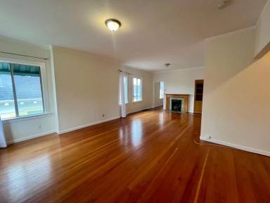 Main picture of 876 52nd St