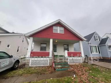 Main picture of 4898 E 95th St