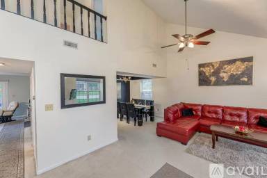 Main picture of 7555 Crickwood Ln
