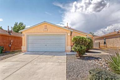 Main picture of 2819 Solano del Sol Dr NE