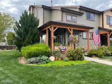 Main picture of 275 Carina Cir