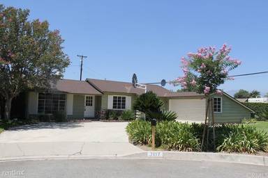 Main picture of 1117 S Avington Ave