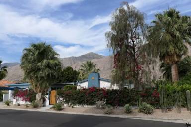 Main picture of 689 E Camino Parocela