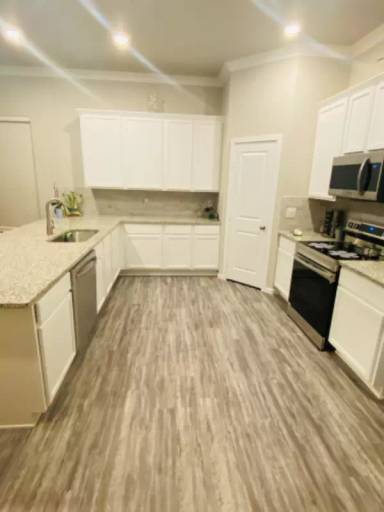 Main picture of 1319 Big Easy St