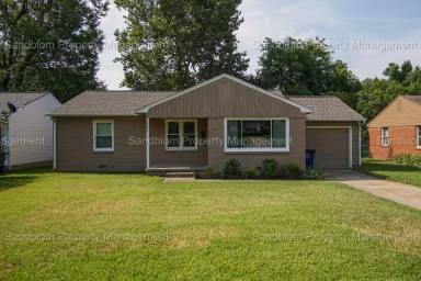 Main picture of 4242 E 25th Pl