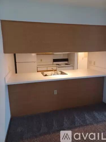 Main picture of 1721 Raleigh Ave