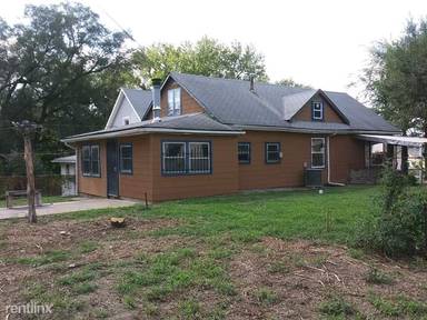 Main picture of 817 Calvin St