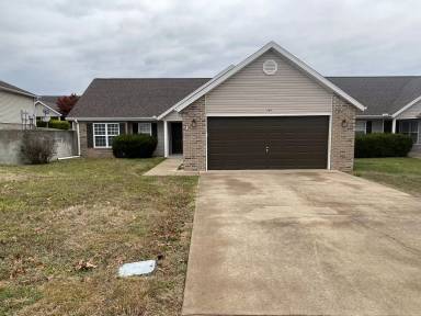Main picture of 141 Woodland Dr N