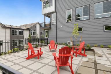 Main picture of 18862 67th Ave NE