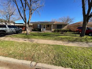 Main picture of 4667 Briarwood Dr