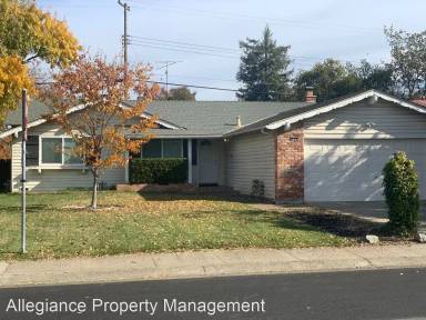 Main picture of 2901 Chestnut Hill Dr