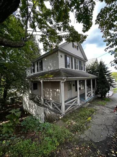 Main picture of 25 Grove St