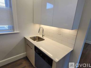 Main picture of 109 Queensberry St