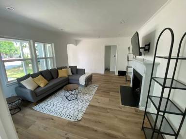 Main picture of 5051-5057 N Colfax Ave