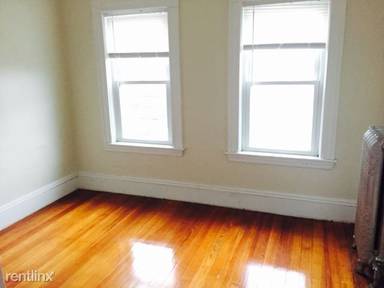 Main picture of 40 Cedar St