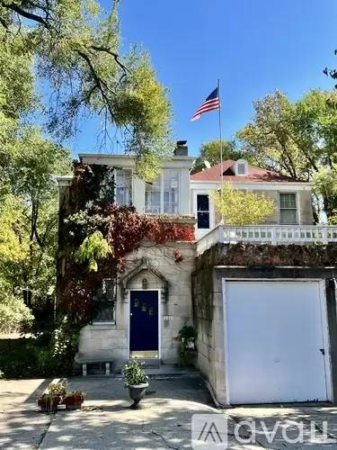 Main picture of 1141 N Wayne St