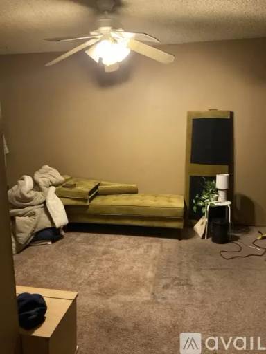 Main picture of 8640 Petit Ave