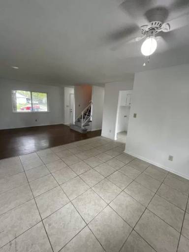 Main picture of 2394 Brentnell Ave