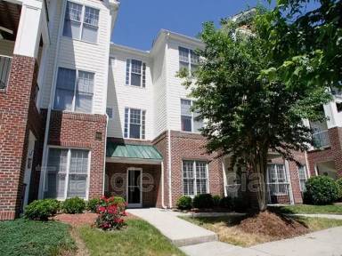 Main picture of 900 Canenaugh Drive