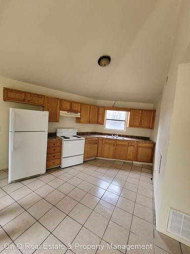 Main picture of 345 N Allis St