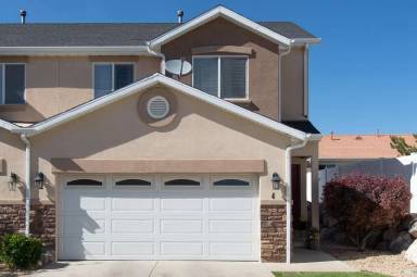 Main picture of Stone Gate Townhomes