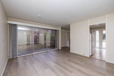 Main picture of 115 Moss Ave