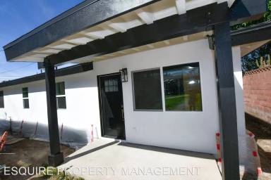 Main picture of 2073 E Daily Dr