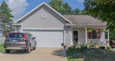 Main picture of 3154 Roberts Way