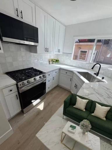 Main picture of 1930 Magnolia Ave