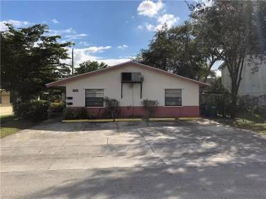 Main picture of 2848 NW 13th Ct