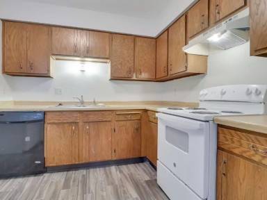 Main picture of 6534 Central Ave NE