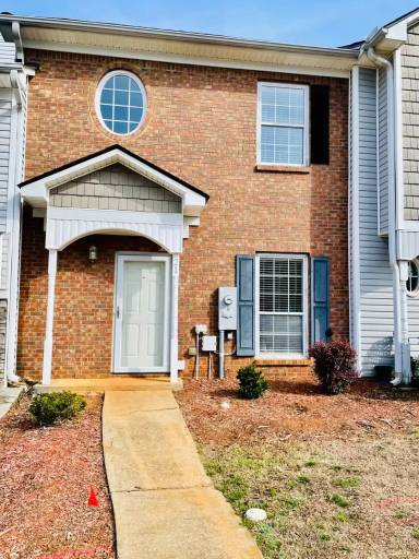 Main picture of 21 Timber Ridge Dr